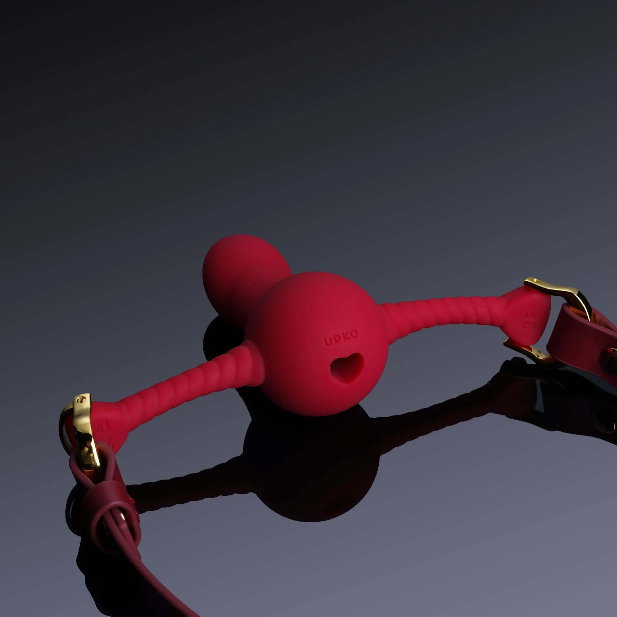UPKO Dildo-Shaped Mouth Gag Red