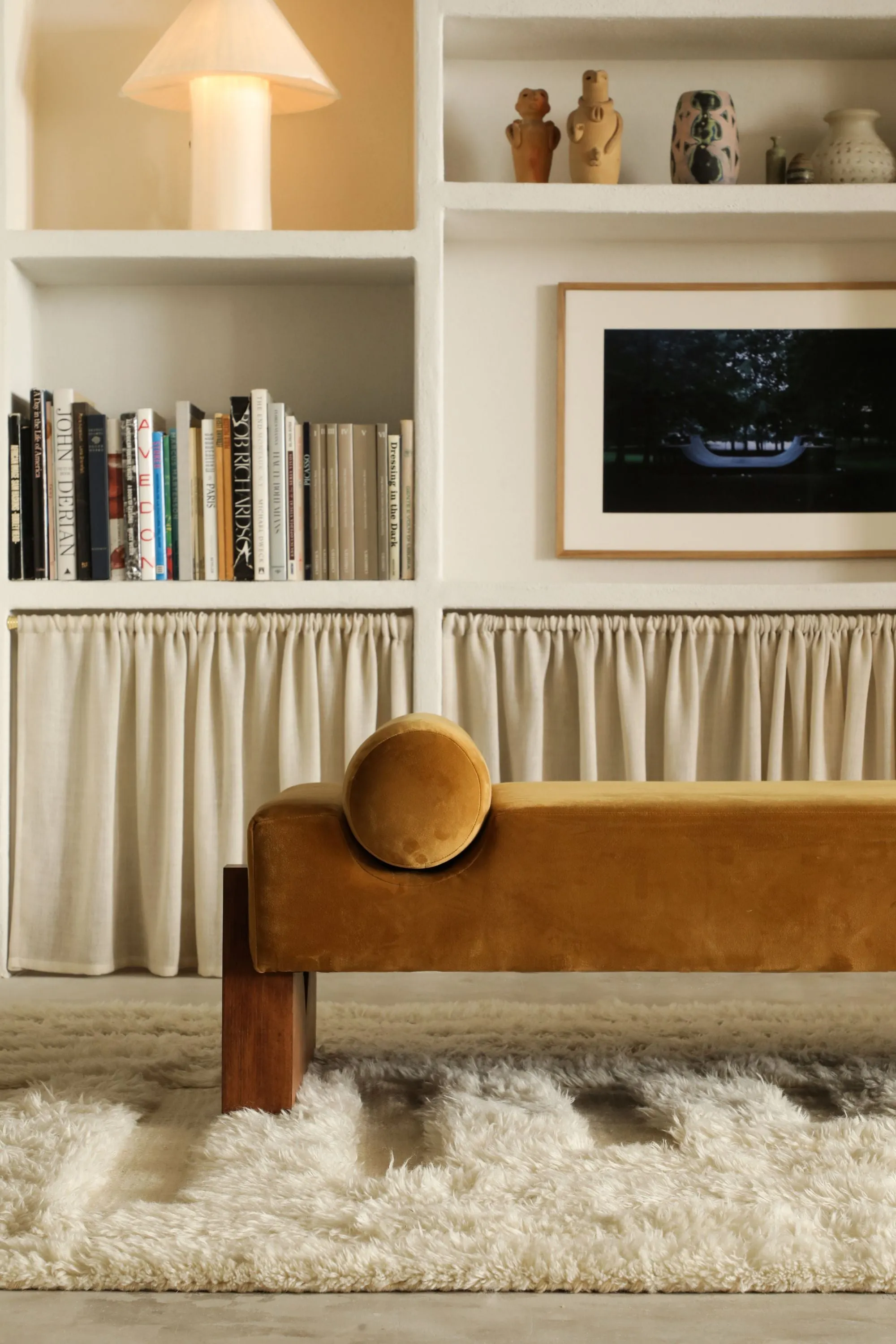 V Day Bed Velvet | Dusty Deco