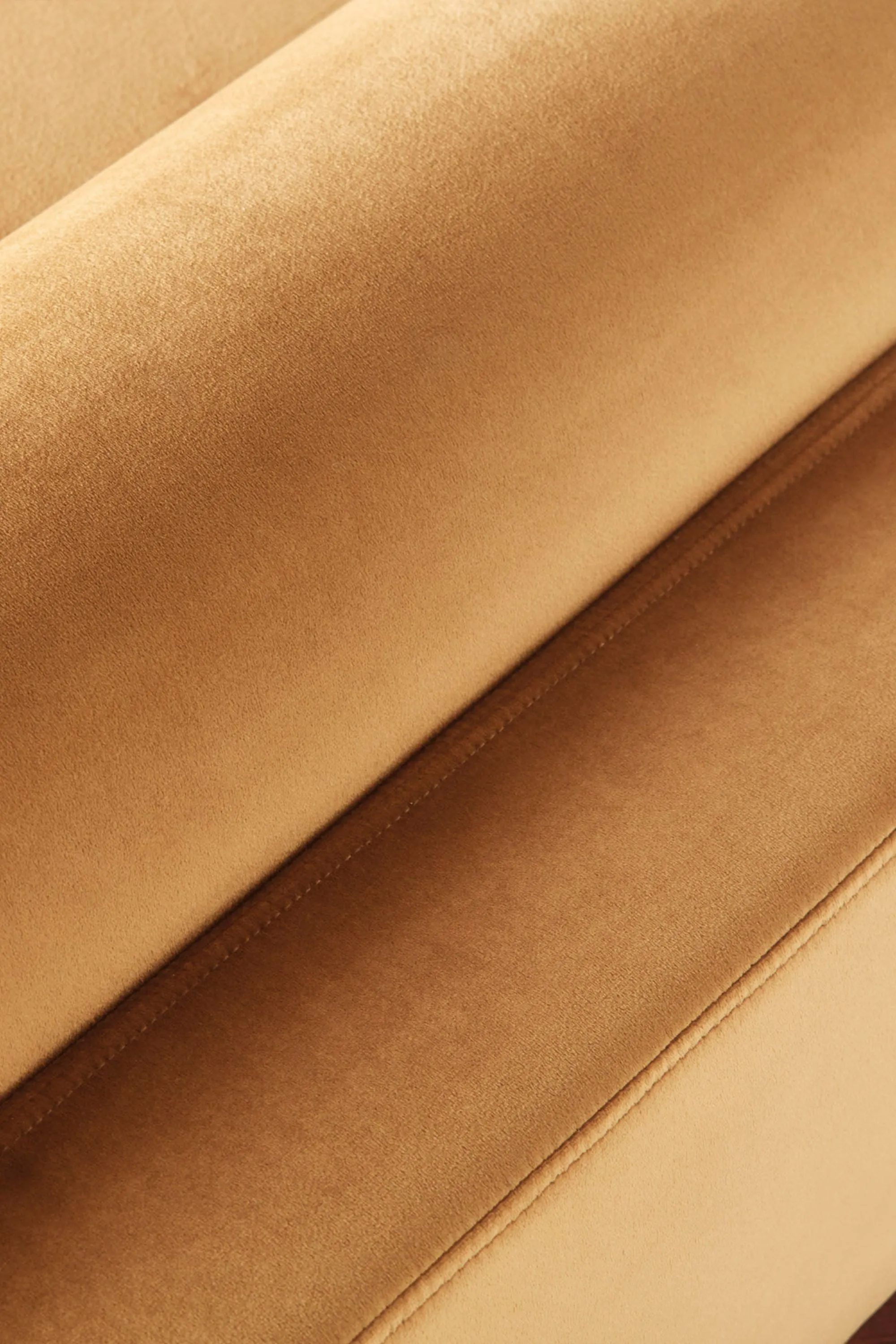 V Day Bed Velvet | Dusty Deco