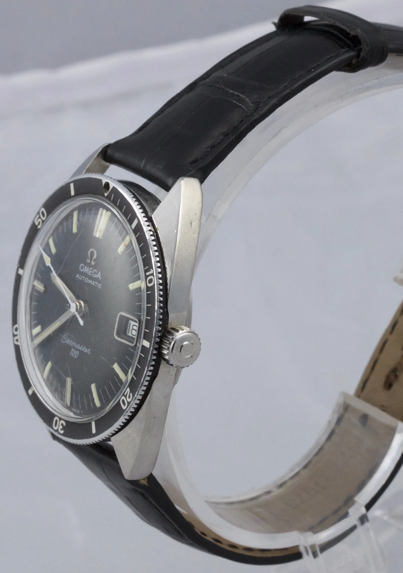 Vintage 1967 Omega Seamaster 120 Automatic Black 37mm 166.027 166.00027 Watch