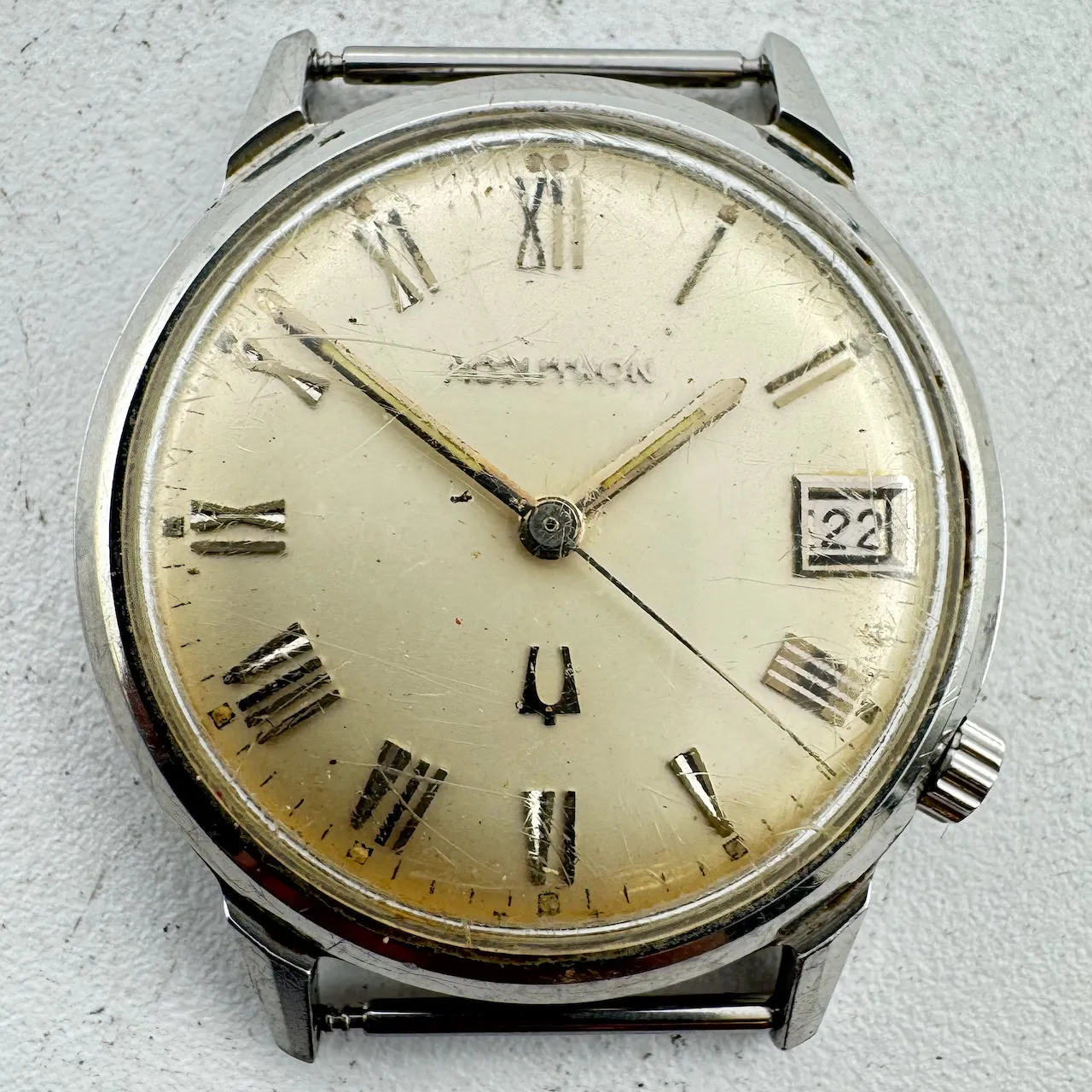 Vintage 1969 Accutron Roman Dial Date Men's Tuning Fork Wristwatch 218 Steel