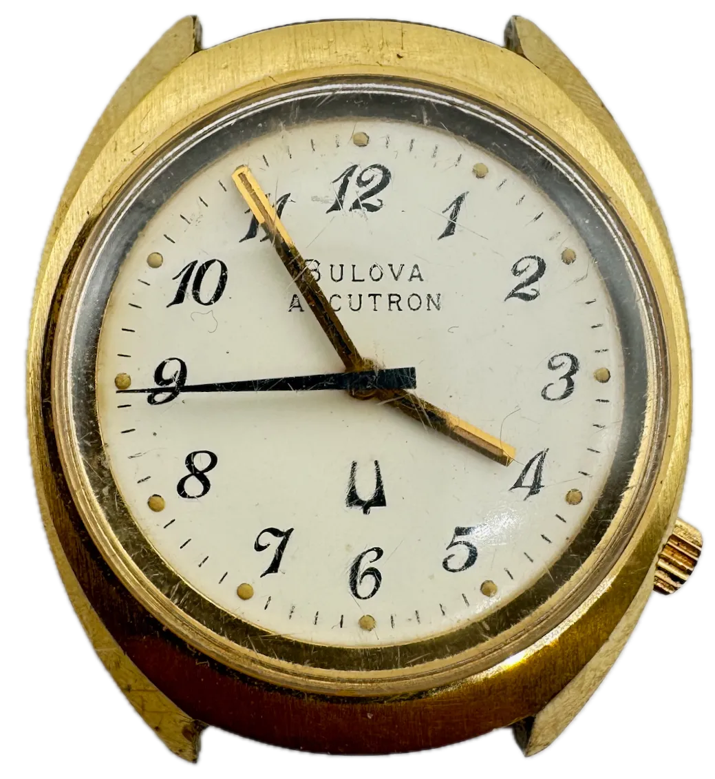 Vintage 34mm Bulova White Dial Men's Tuning Fork Wristwatch 218 USA Gold Tone