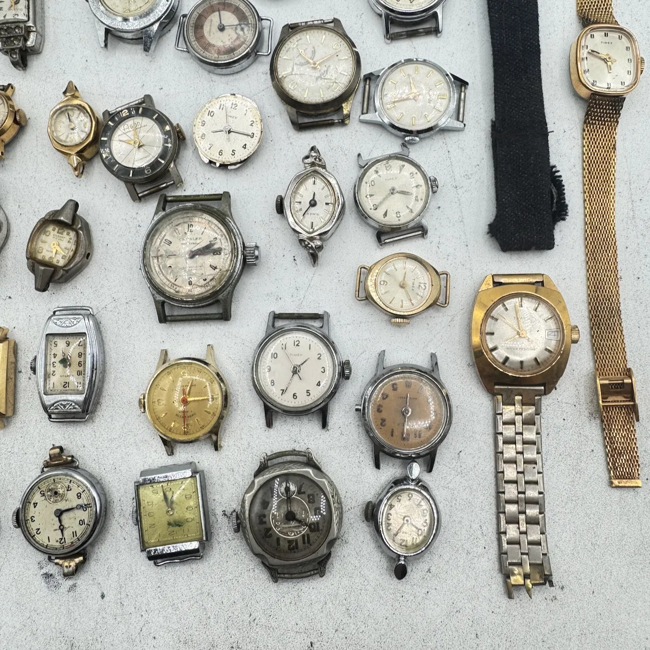 Vintage Bulova, Bradley, Timex, etc. Lot of 50 Ladies Mechanical Wristwatch 3