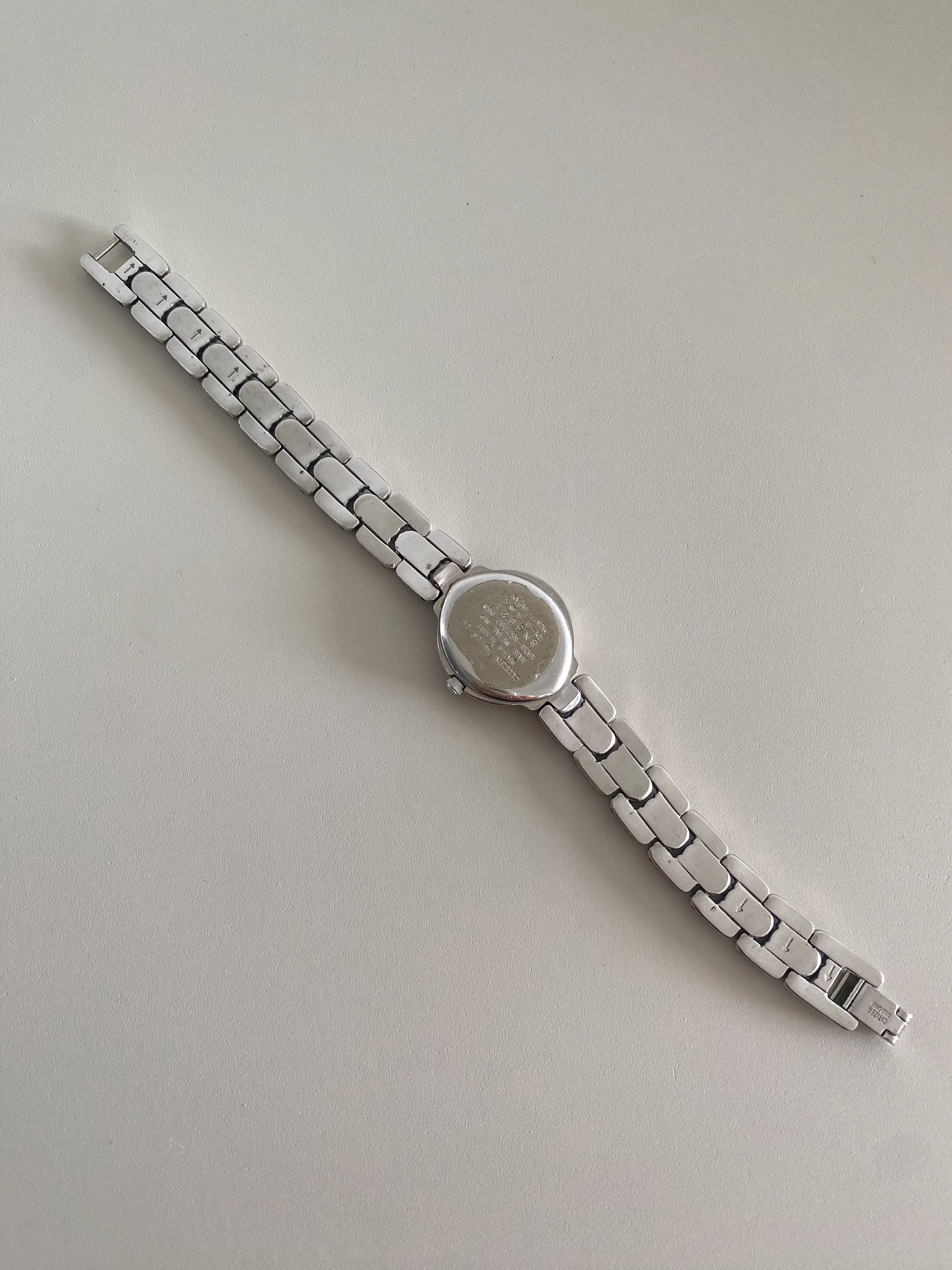 Vintage Citizen Silver tone Ladies Watch from the 1990s