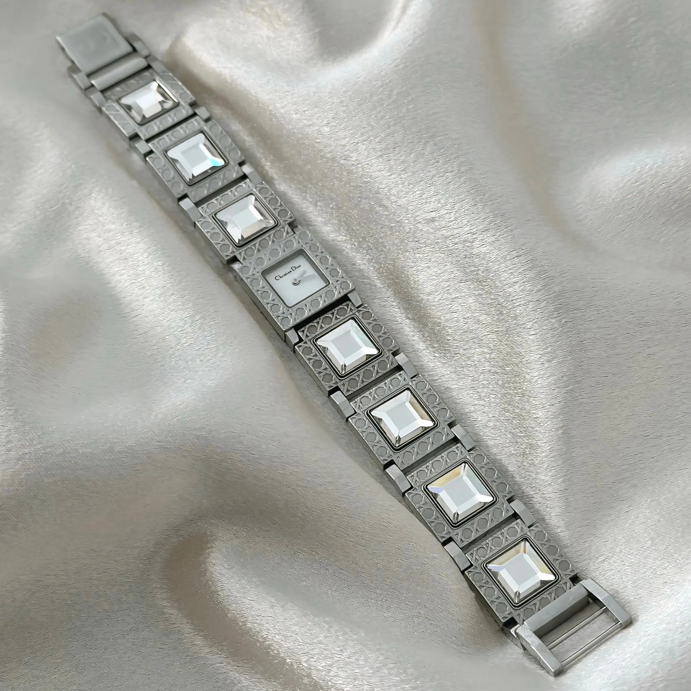 VINTAGE DIOR CRYSTAL INTERCHANGEABLE BAND WATCH