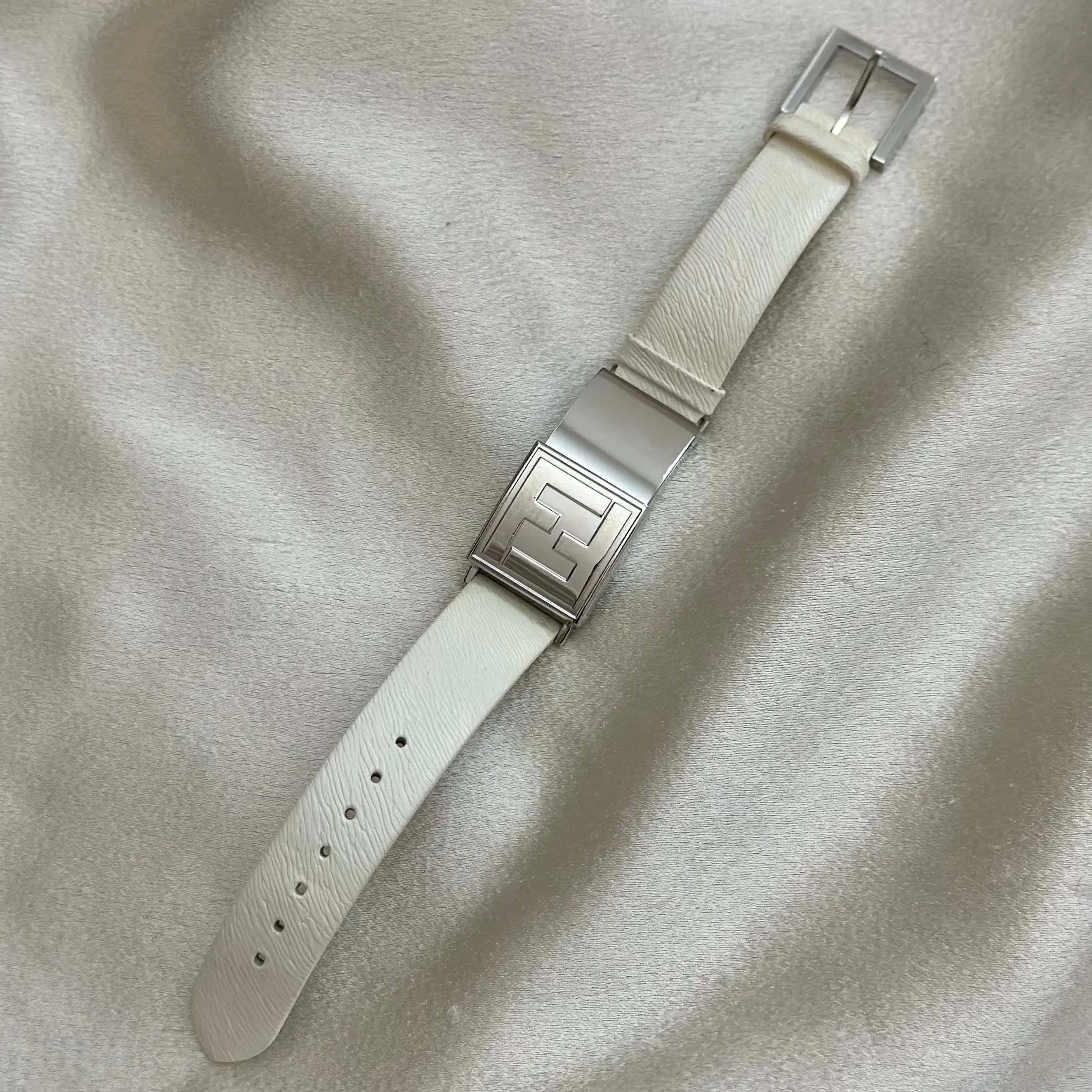 VINTAGE FENDI HIDDEN DIAL WHITE LEATHER WATCH