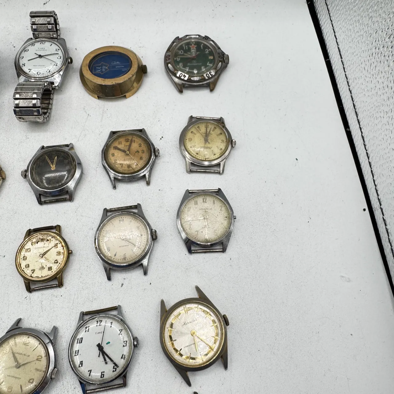Vintage Gruen, Caravelle, Elgin, etc. Lot of 50 Men's Mechanical Wristwatch 2