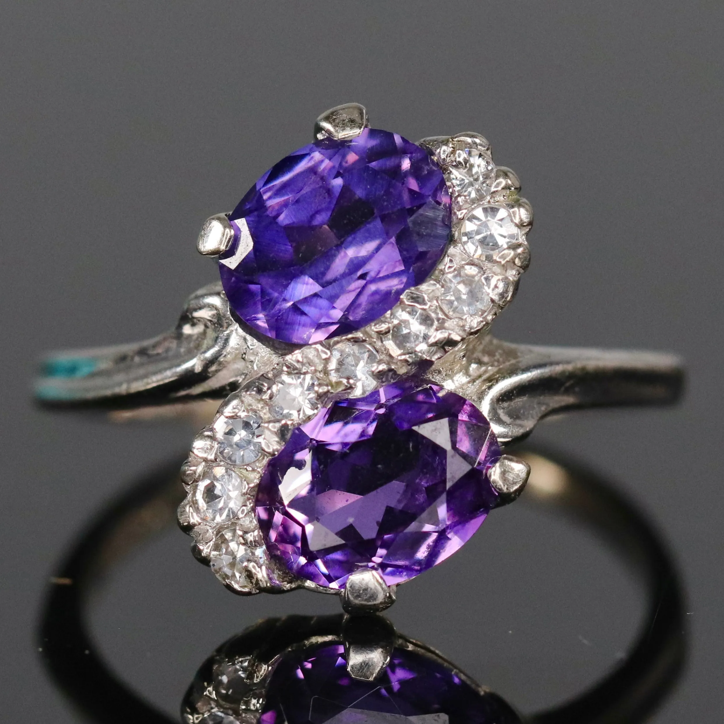 Vintage lab grown purple sapphire toi et moi ring in white gold