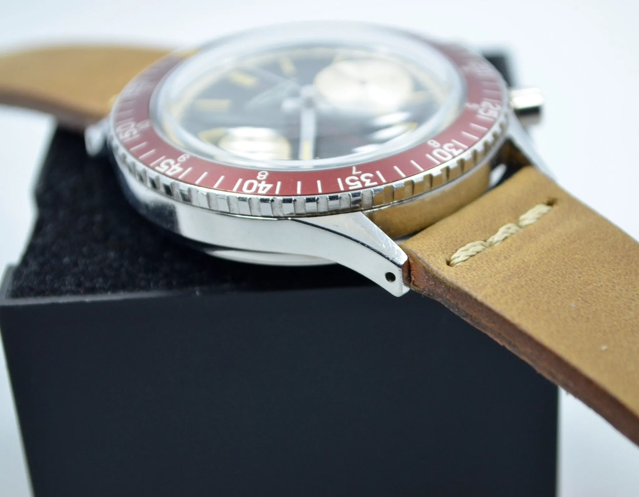 Vintage Longines 30CH 7981-3 "Big Eye" Steel Chronograph Wristwatch