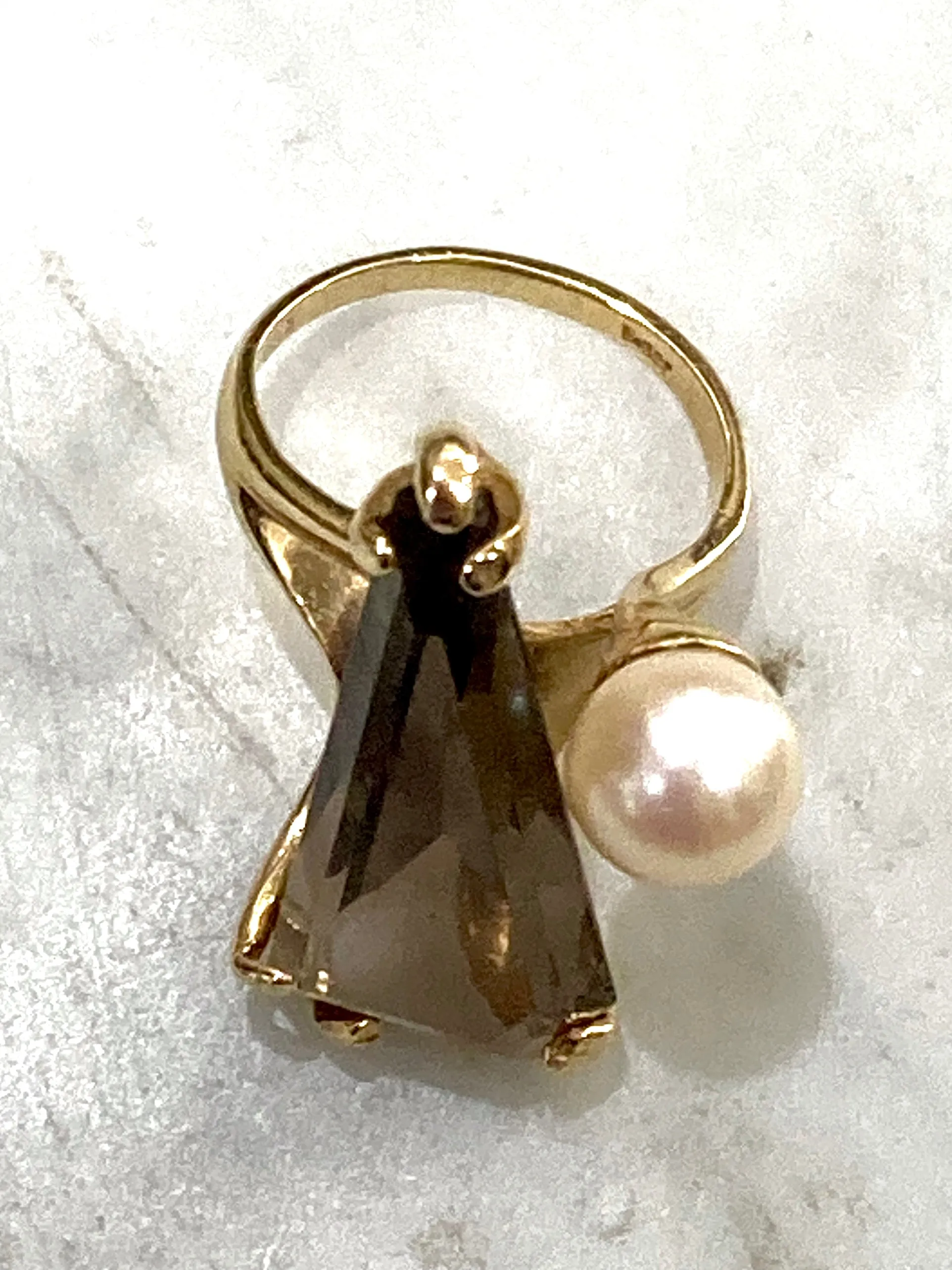 Vintage MCM 14K Yellow Gold Smokey Topaz Cultured Pearl Abstract Ring
