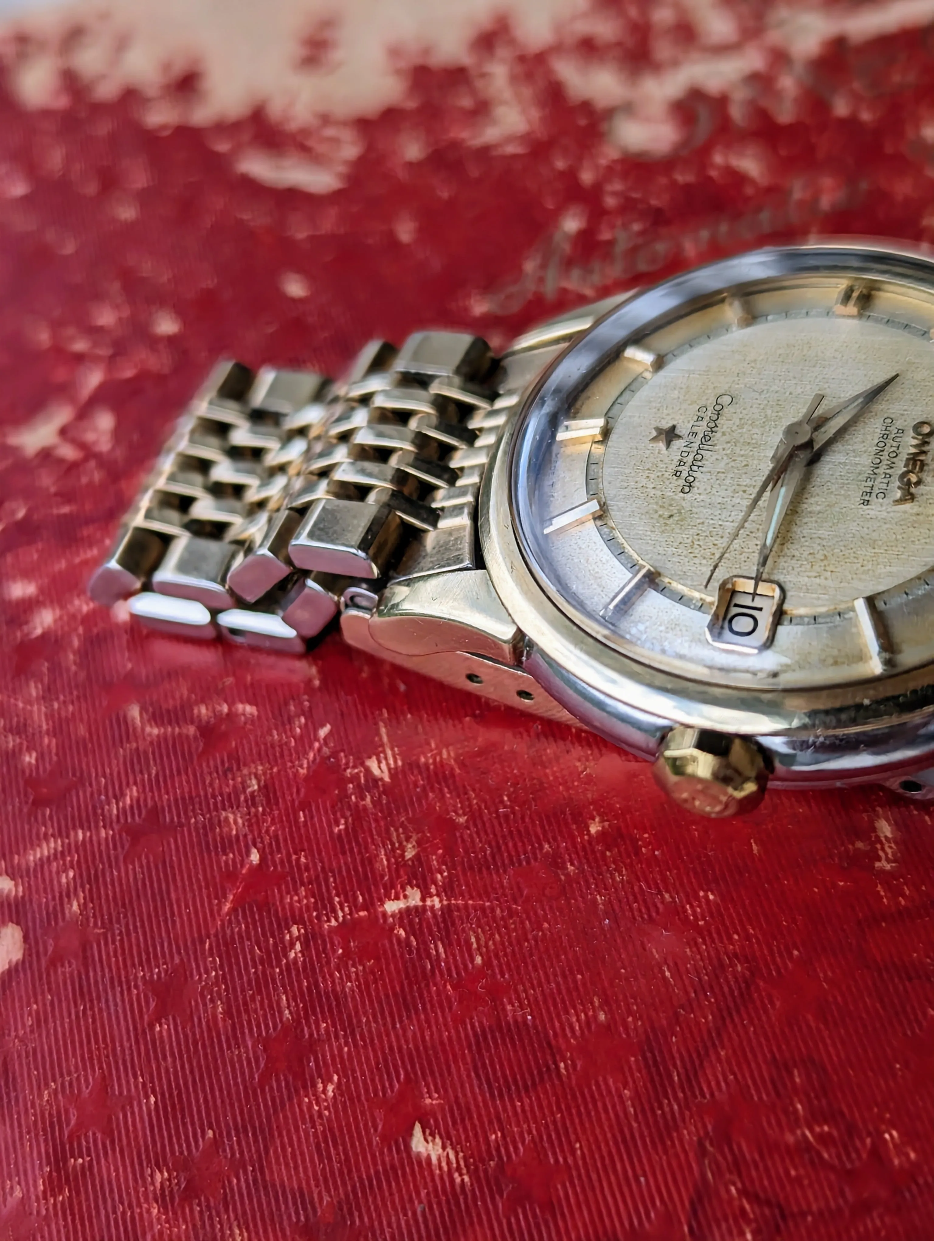 Vintage Omega Constellation 14393 - Rail Track Dial