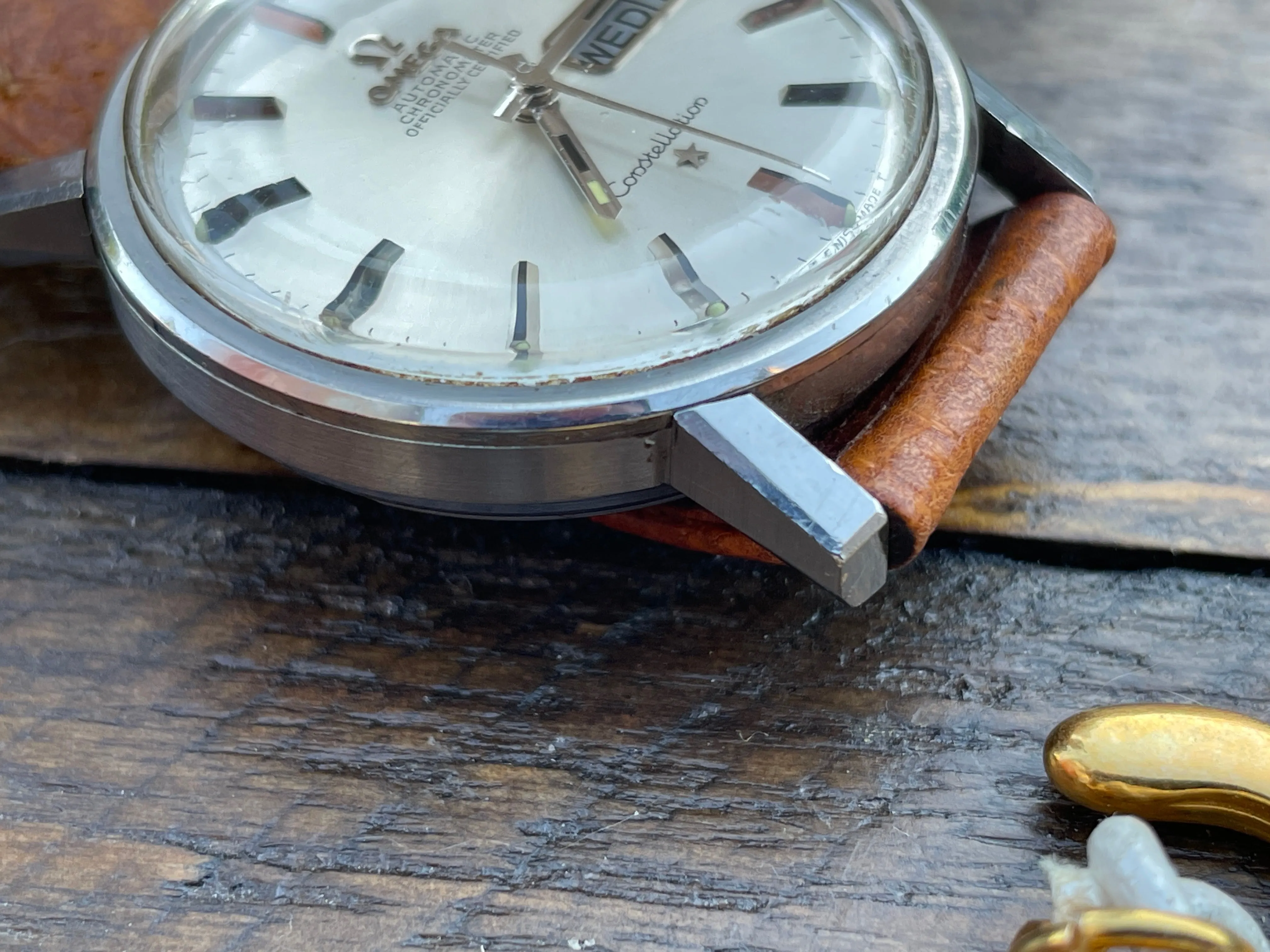 Vintage Omega Constellation 168.016