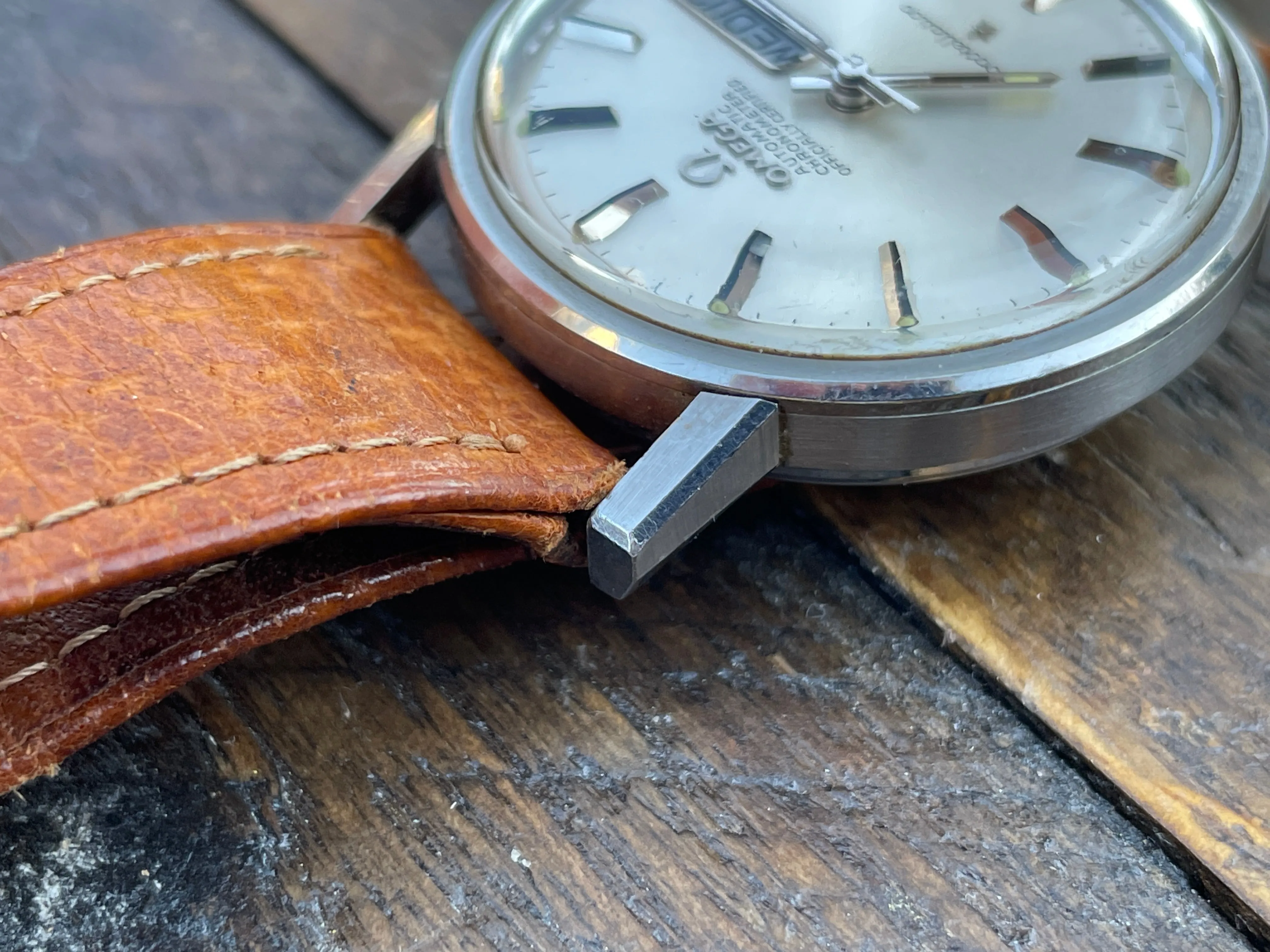 Vintage Omega Constellation 168.016