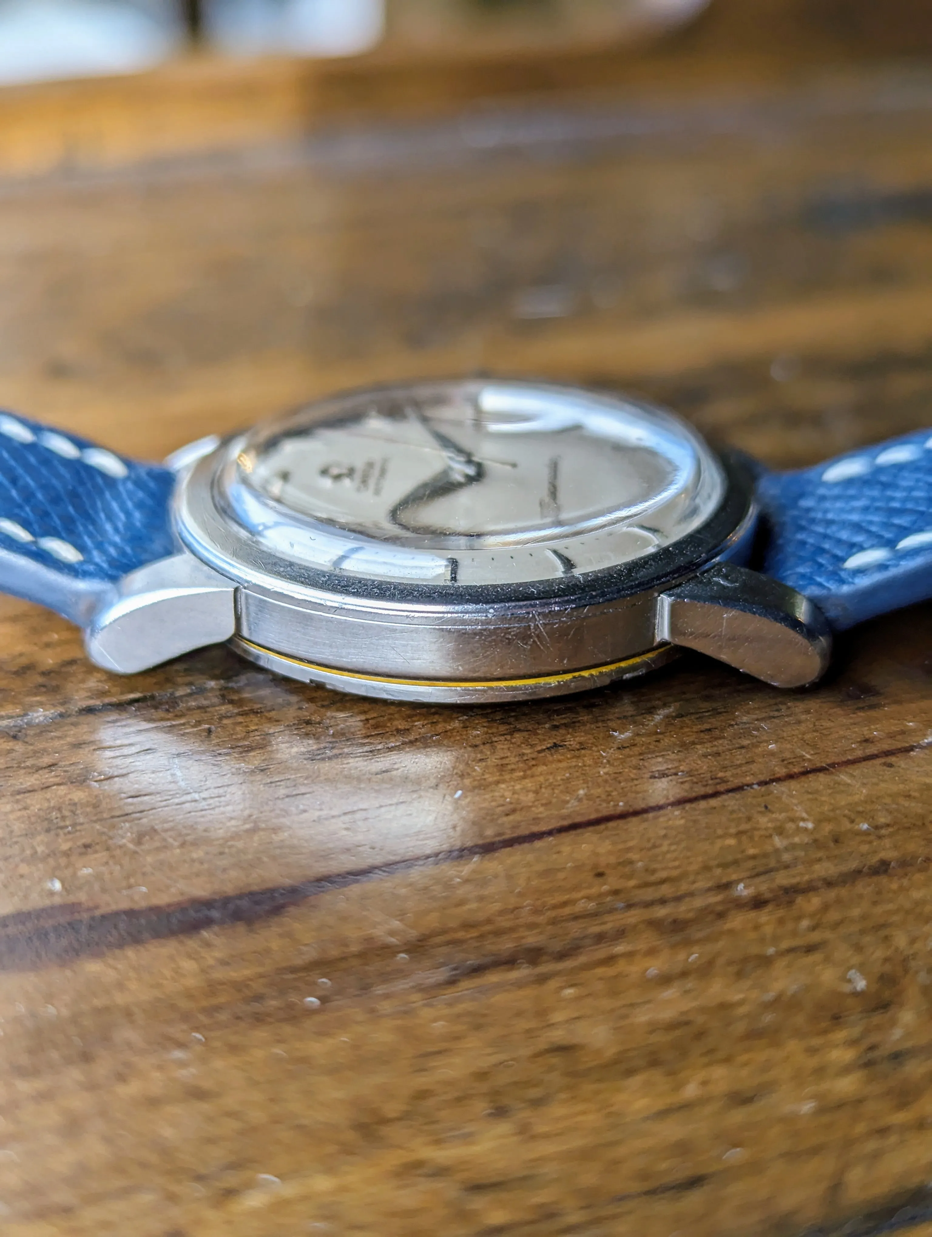 Vintage Omega Seamaster 2577 - Beefy Lug