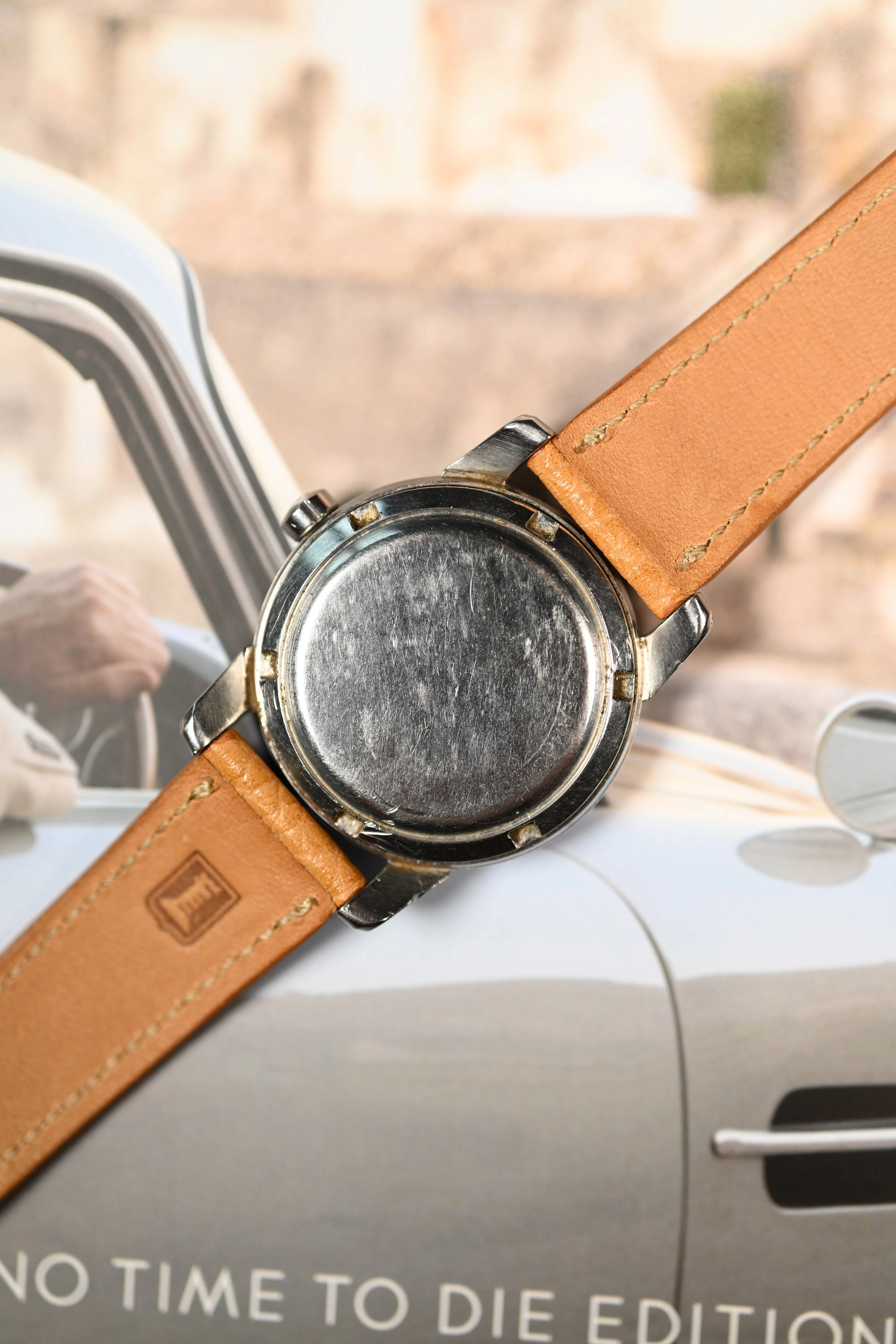 Vintage Omega Seamaster 2577 - Beefy Lug
