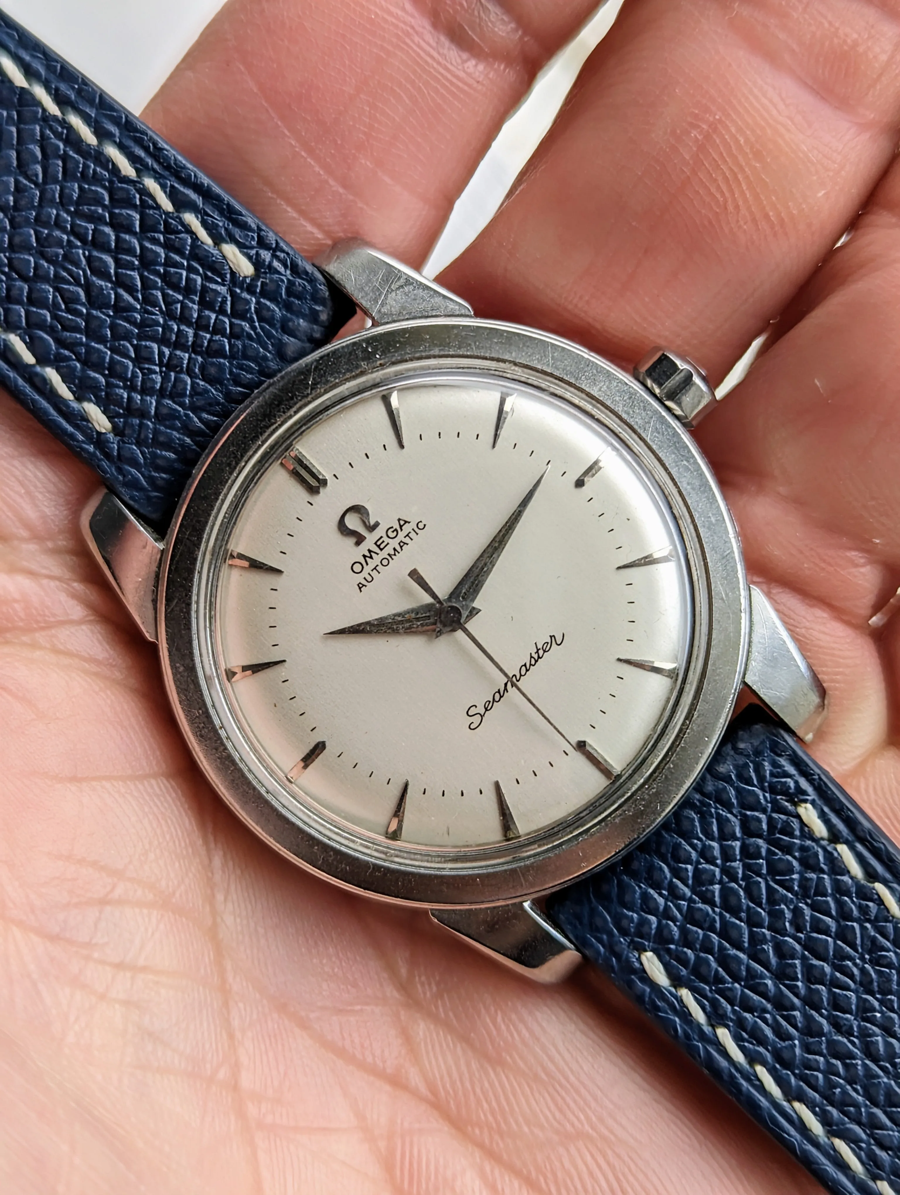 Vintage Omega Seamaster 2577 - Beefy Lug