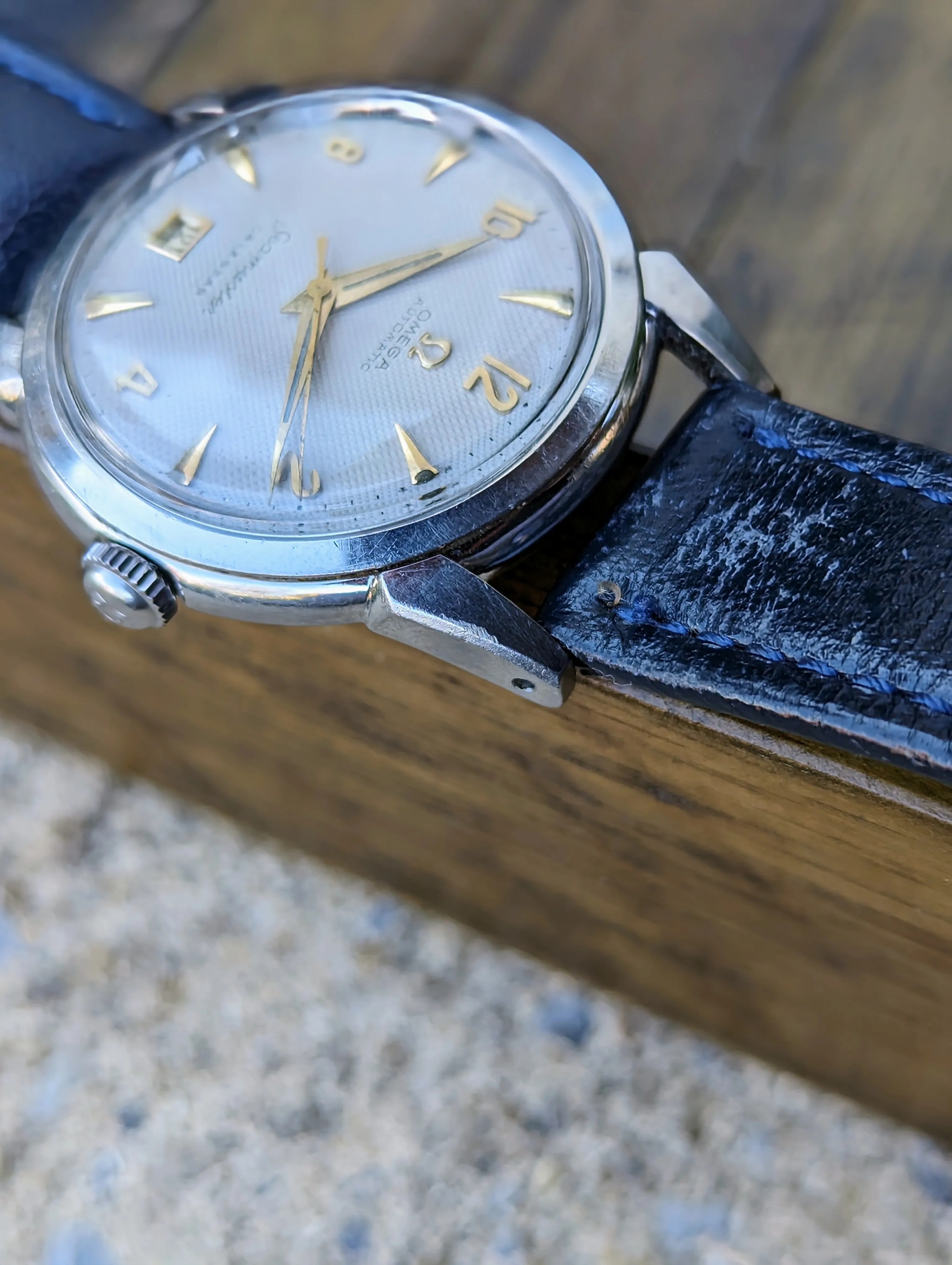 Vintage Omega Seamaster Calendar Waffle Dial - Unpolished w/ original buckle. Serviced.
