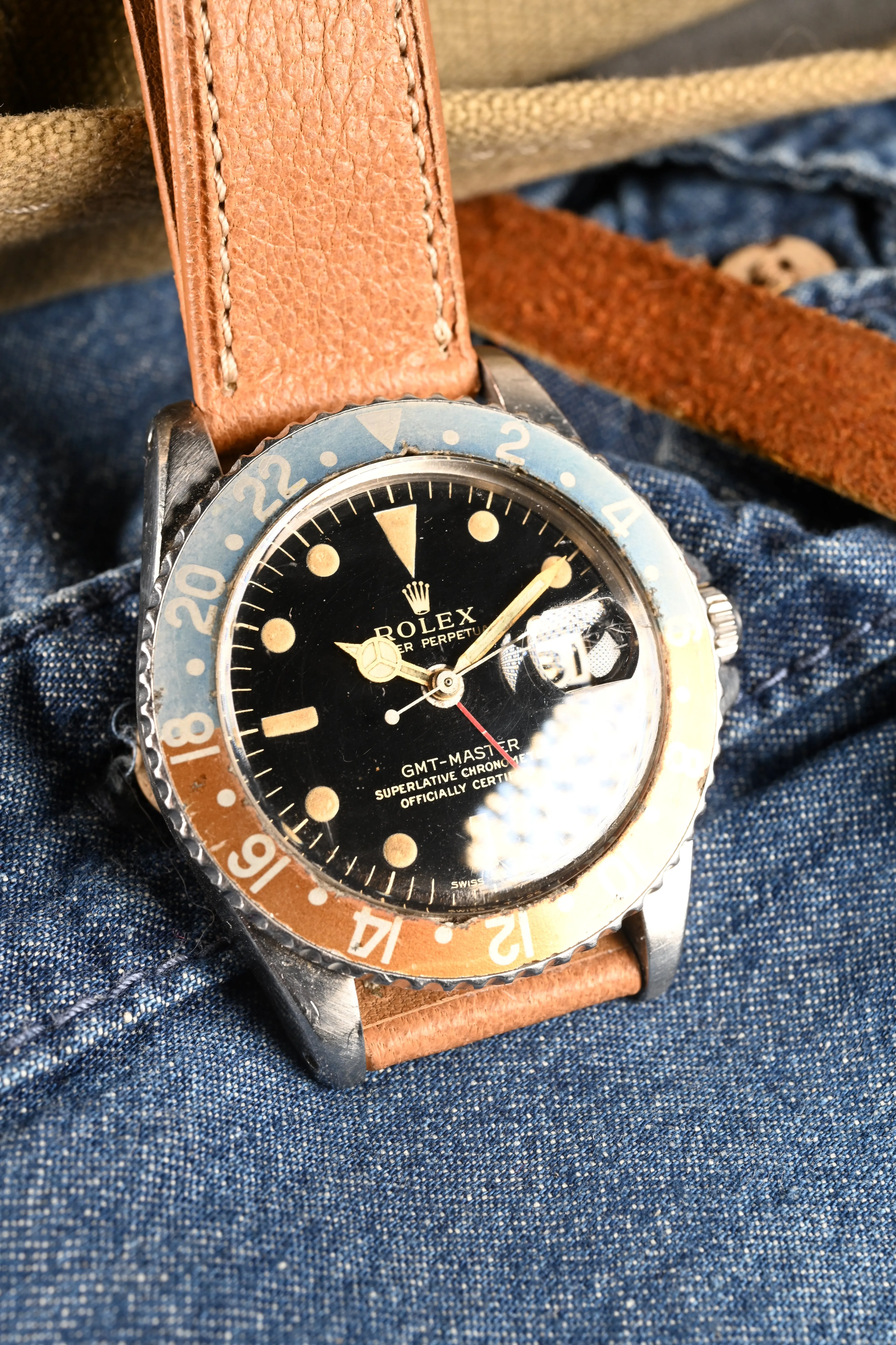 Vintage Rolex GMT 1675 Gilt Glossy Pointed Crown Guards w/ Box.
