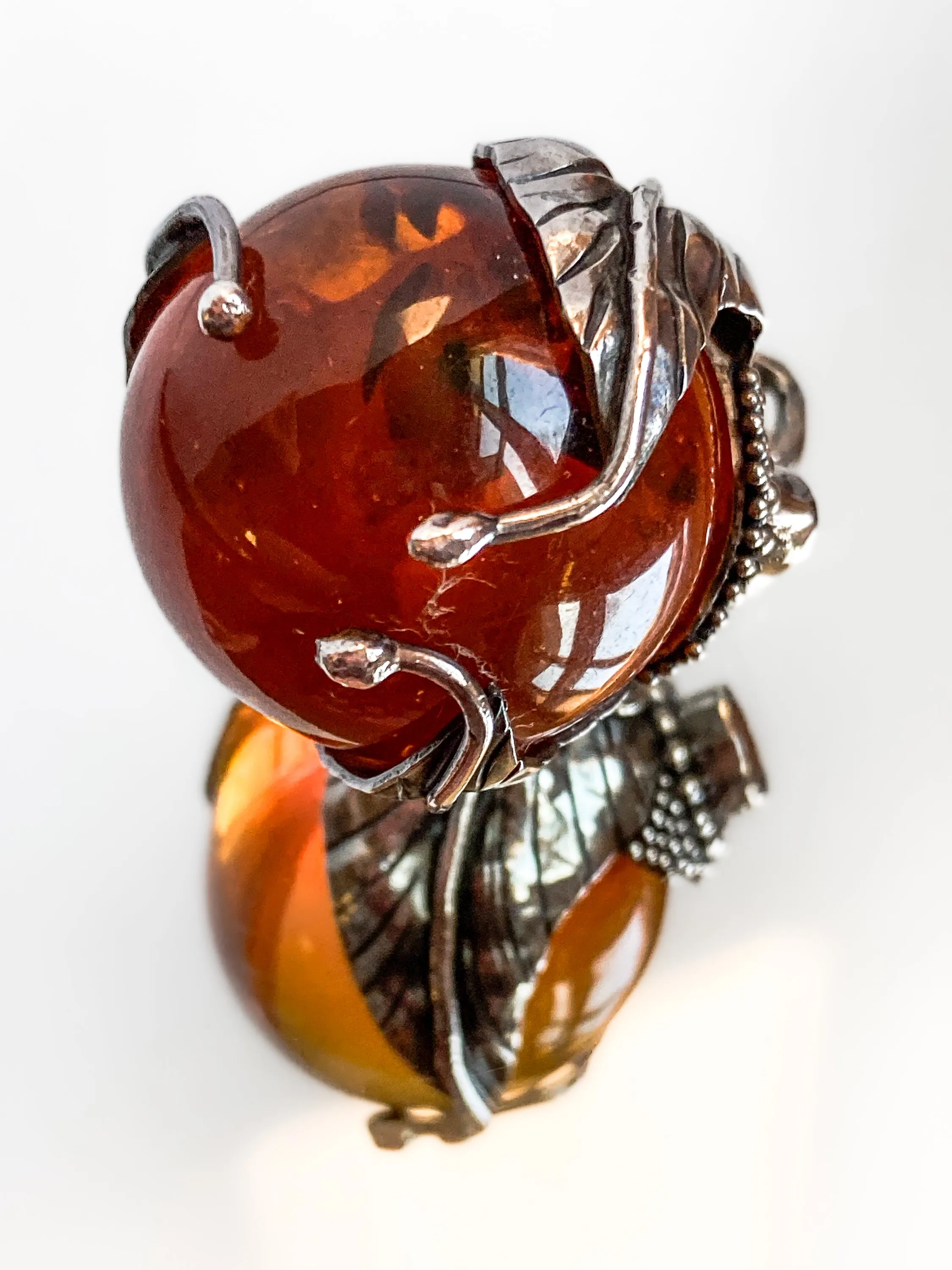 Vintage Sterling Silver Swirl Leaves Amber Orb Quartz Round Pendant