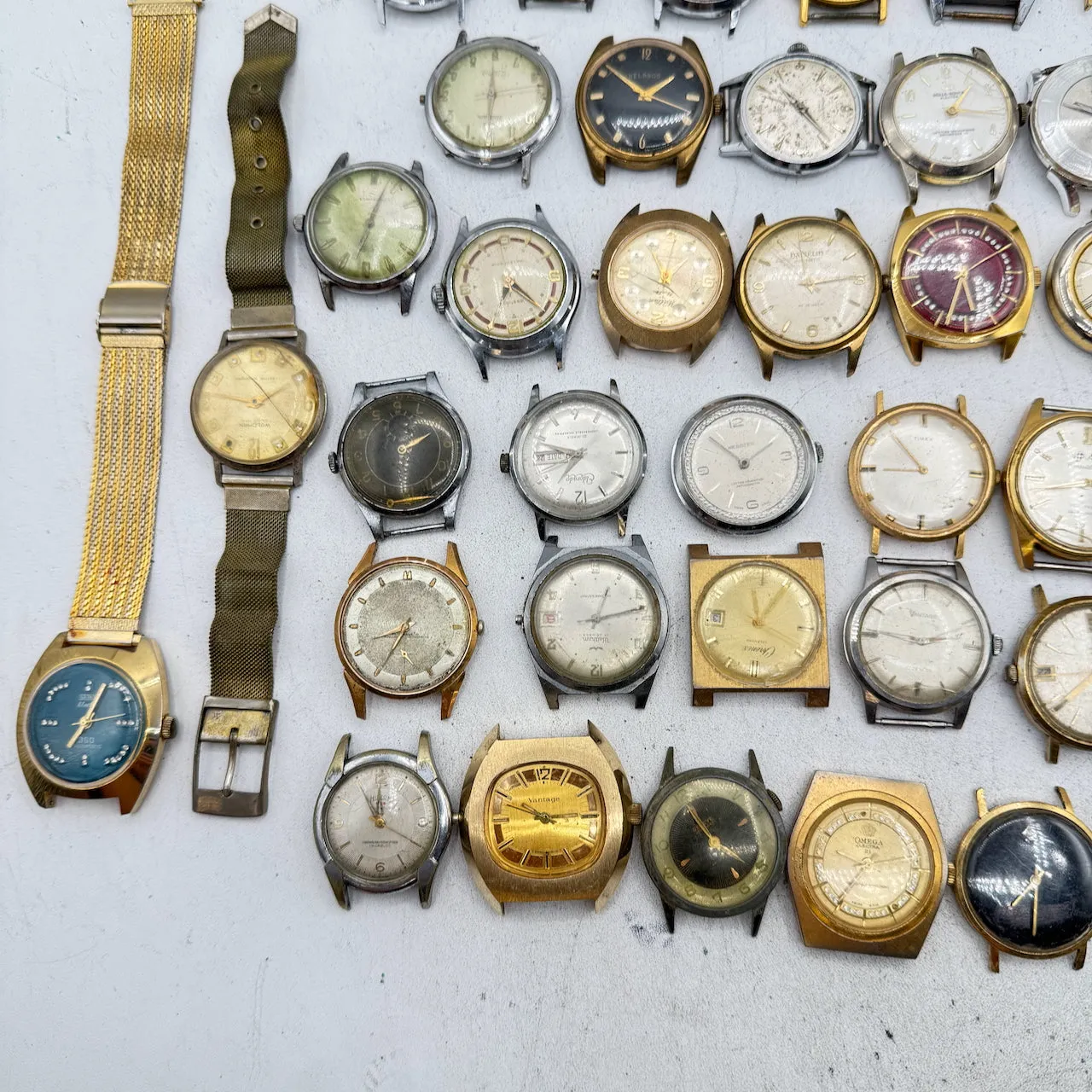 Vintage Waltham, Benrus, Seiko, etc. Lot of 50 Men's Mechanical Wristwatch 4