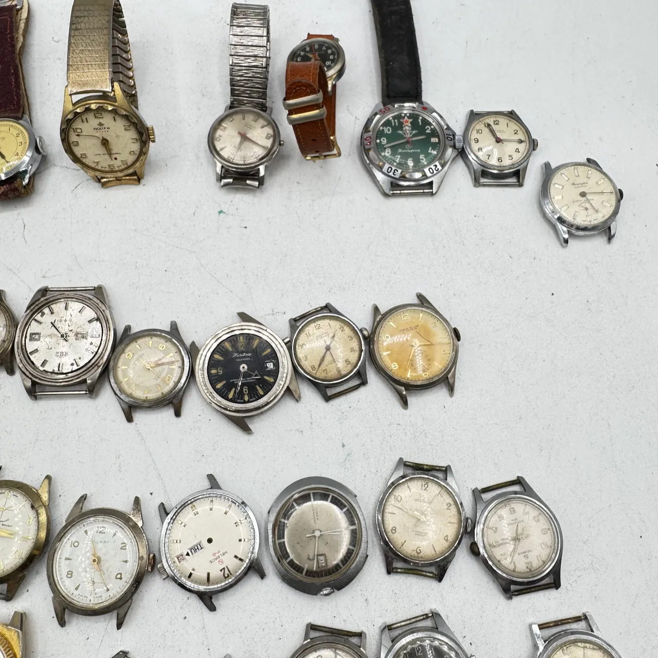Vintage Waltham, Caravelle, Timex, etc. Lot of 50 Men's Mechanical Wristwatch 1