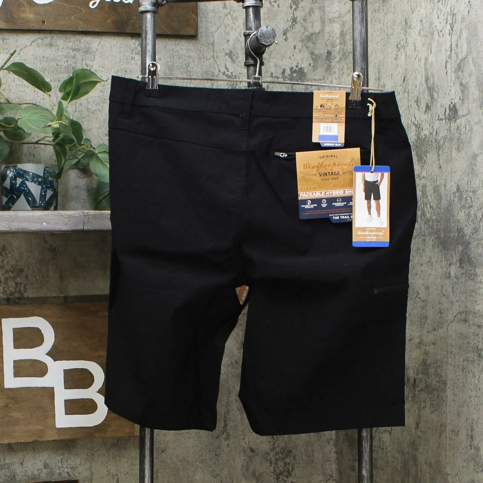 Weatherproof Vintage Men's The Trail Short Packable Hybrid Shorts