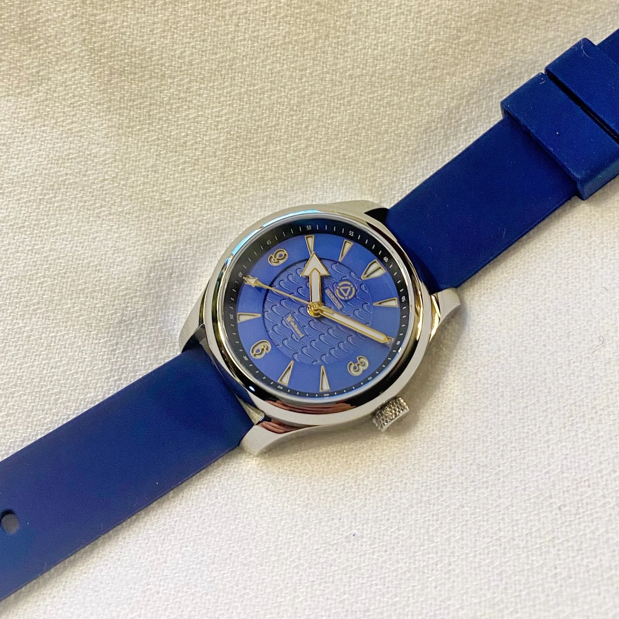 Windward | USA Built Automatic | Nightfall Edition