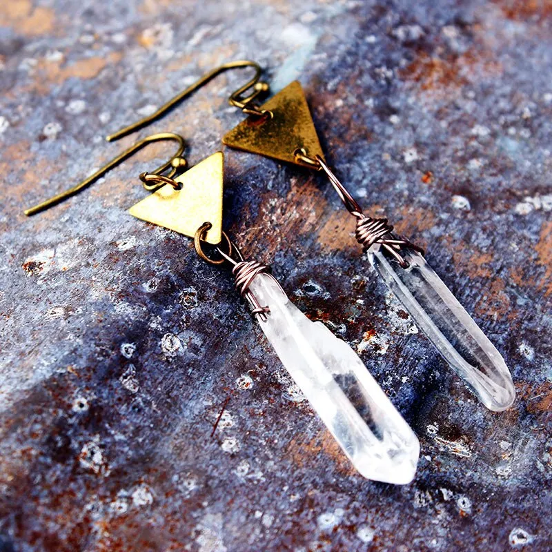 Witch Punk Gothic Raw Crystal Rough Earrings Vintage Triangular Disc Winding Quartz Stone Pendant Earrings Pagan Gifts for Her