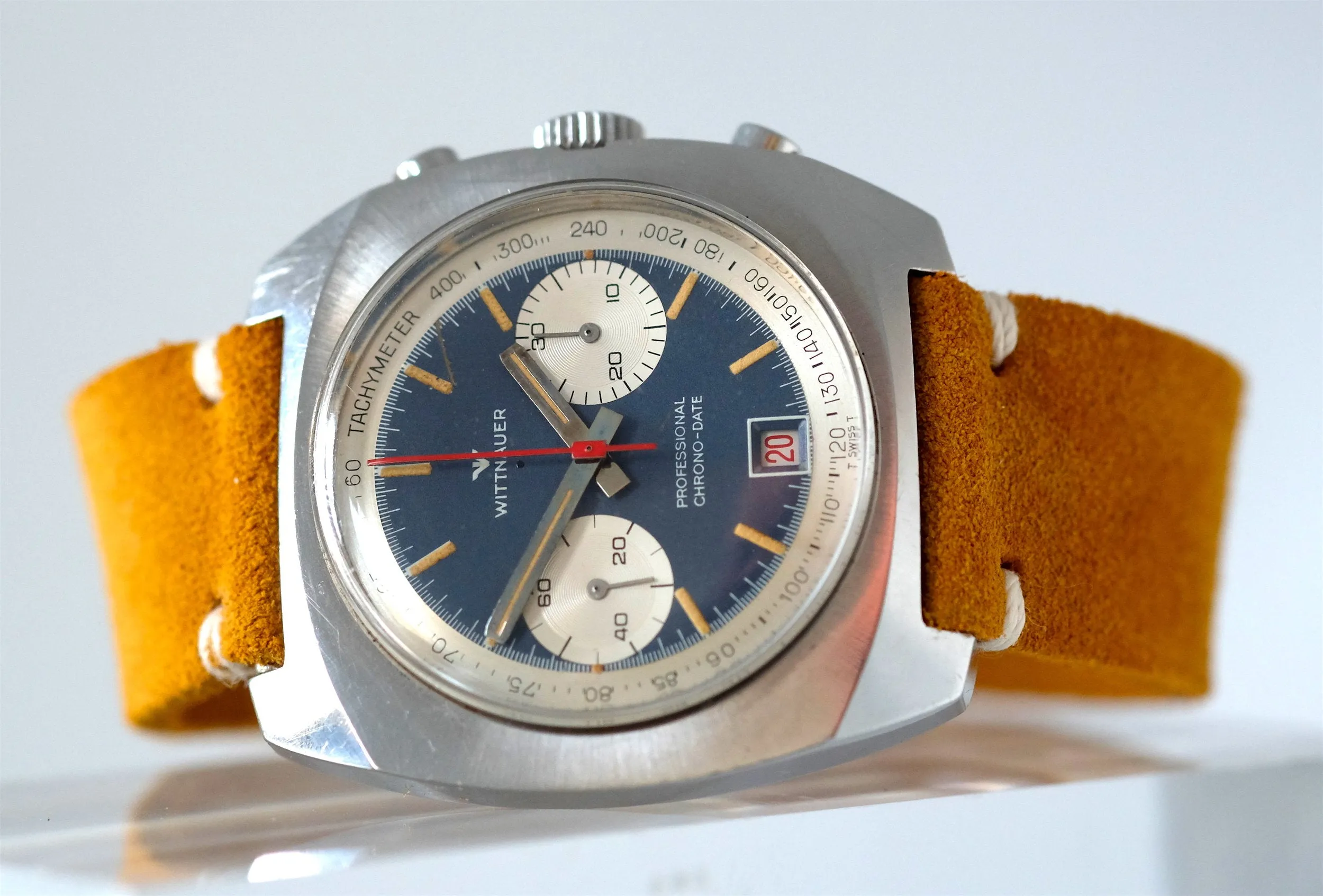 Wittnauer Professional Chrono-Date