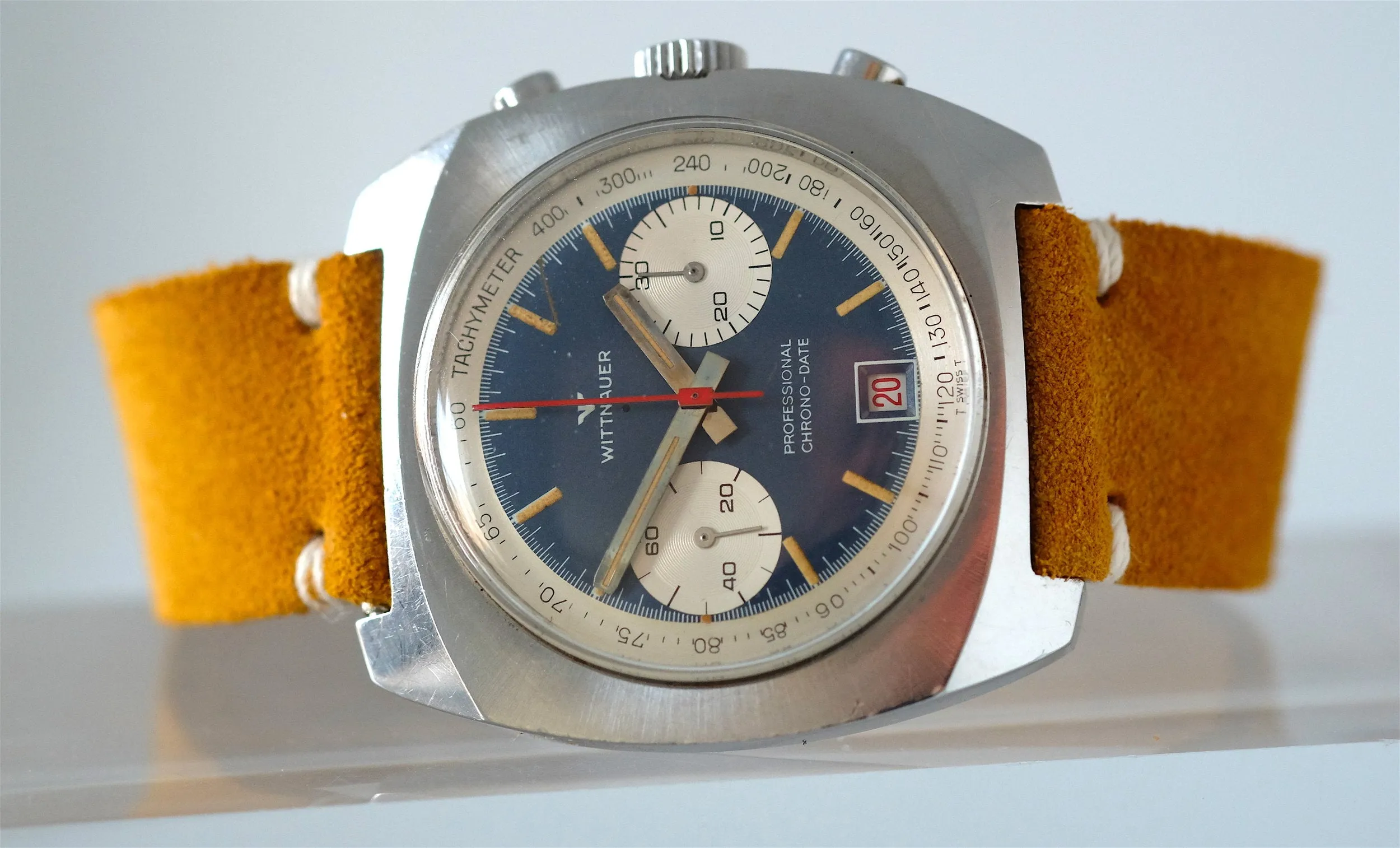 Wittnauer Professional Chrono-Date