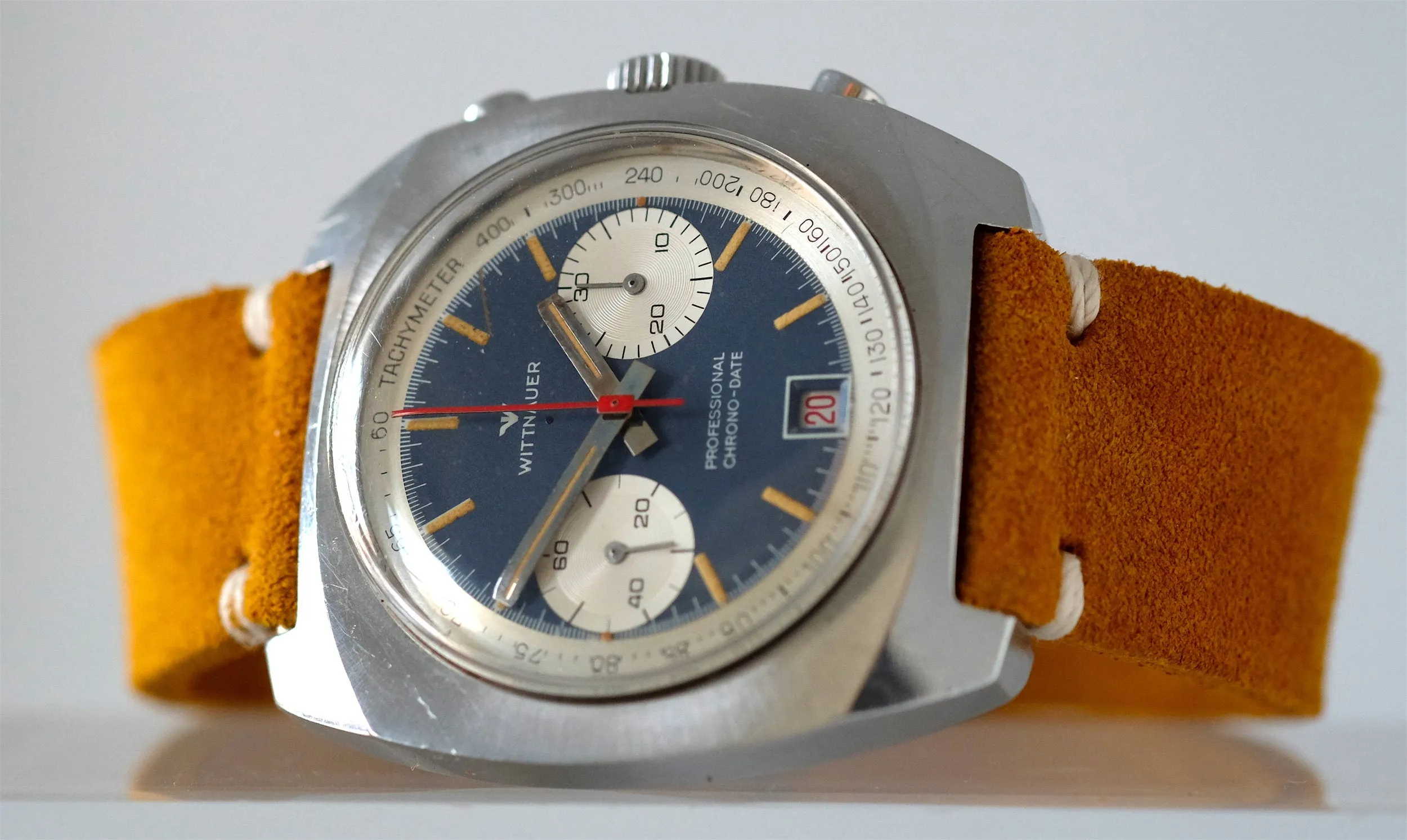Wittnauer Professional Chrono-Date