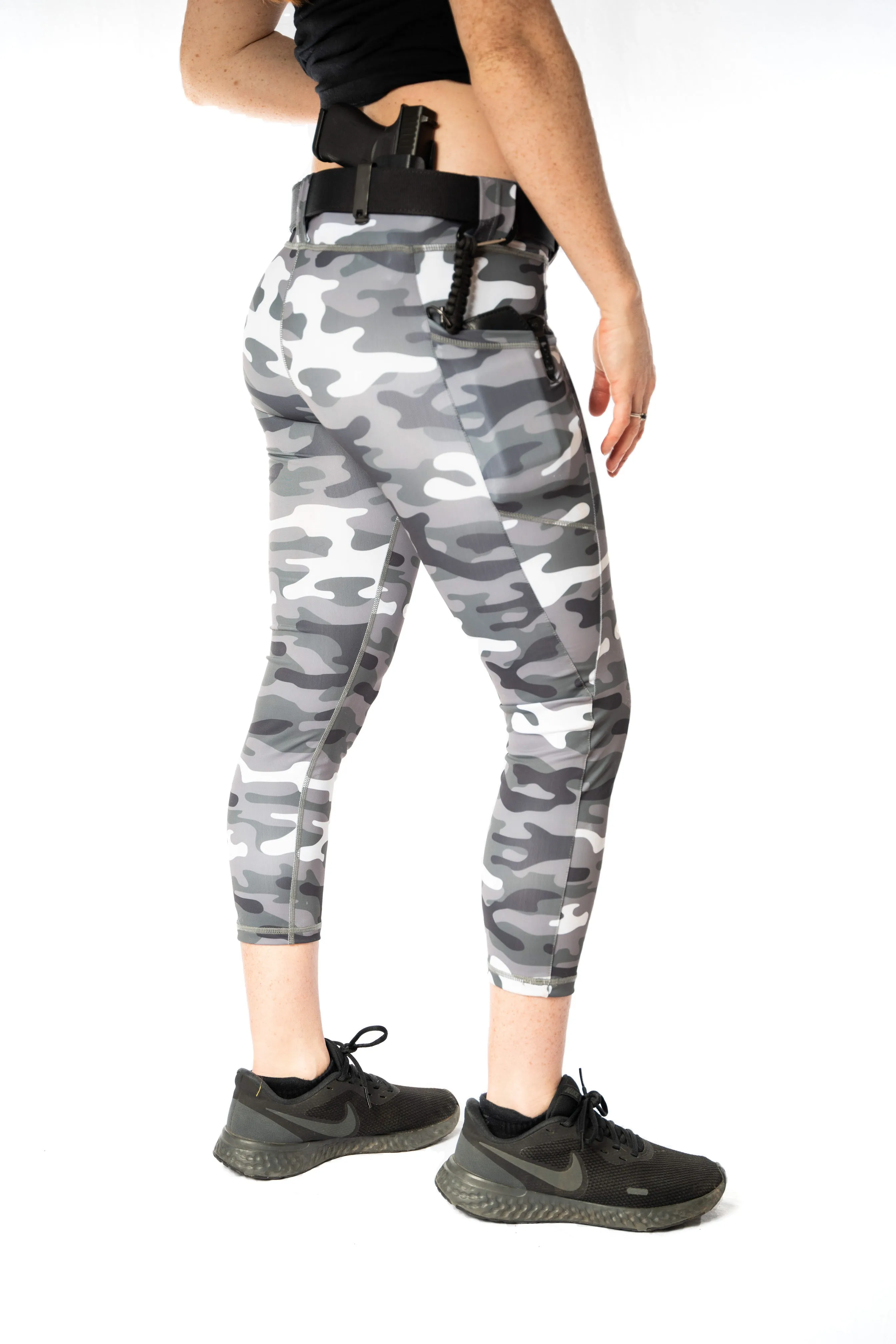 Women's Carry Capri - Arctic Camo