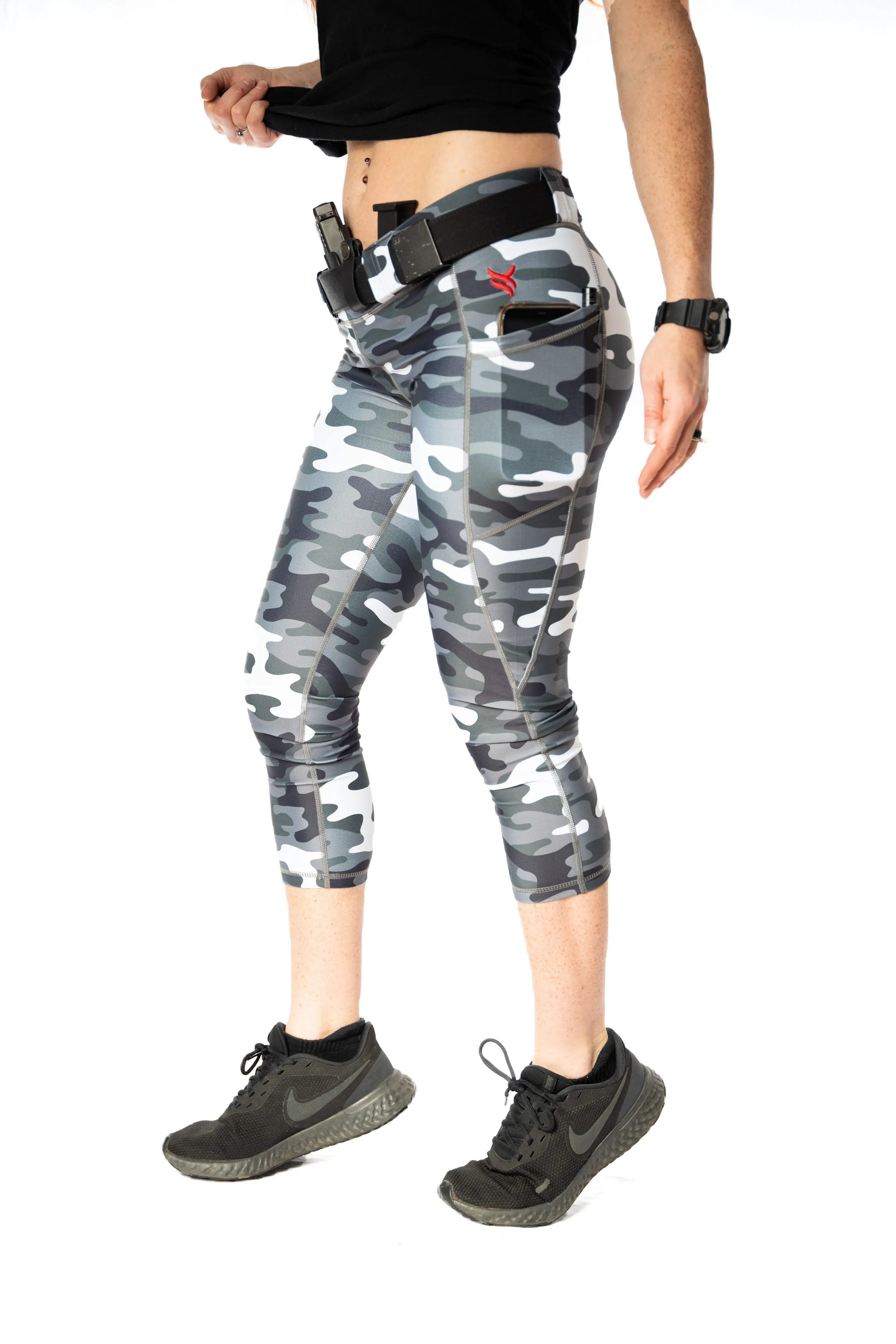 Women's Carry Capri - Arctic Camo