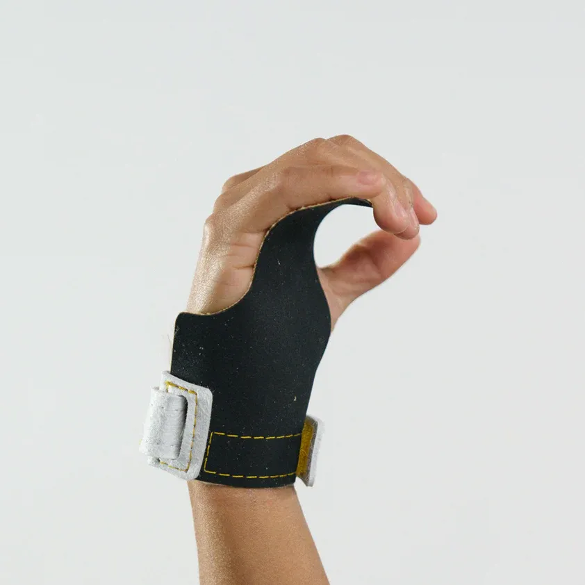 Women's Fingerless Tactical Grips