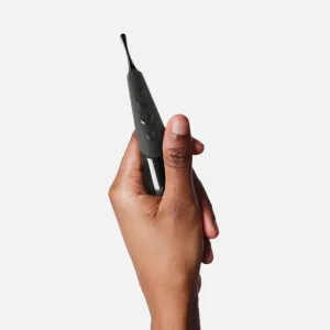 Zumio E - Rechargeable Pinpoint Clitoral Stimulator - Black